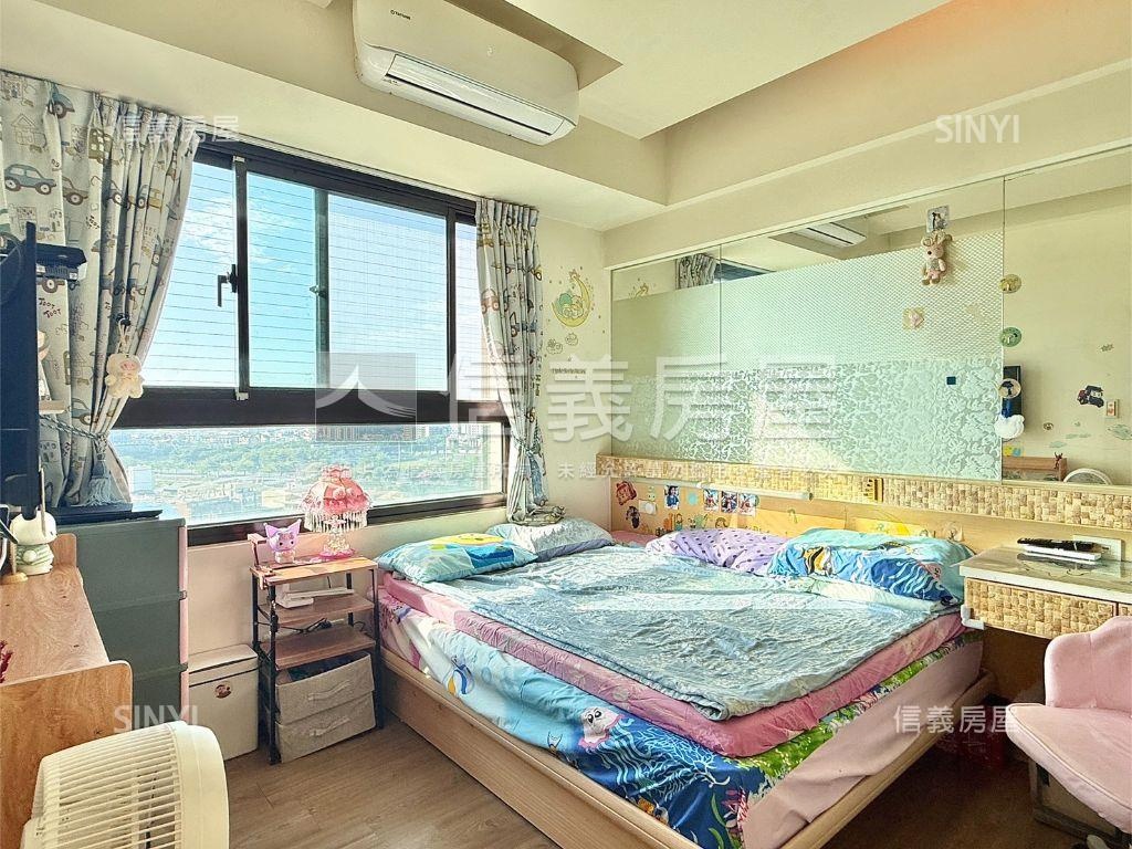 ｜超越一百｜陽光三房平移房屋室內格局與周邊環境