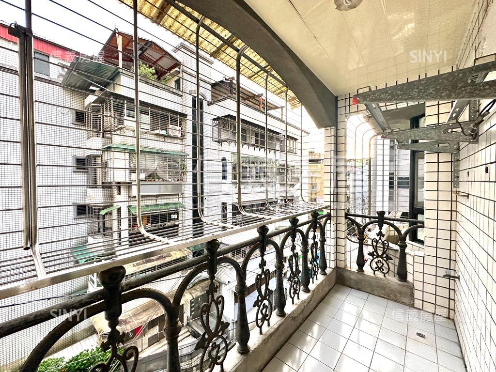 看好案⭐國泰格局三房雙衛房屋室內格局與周邊環境