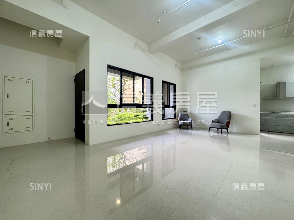 山湖觀庭院景觀宅房屋室內格局與周邊環境