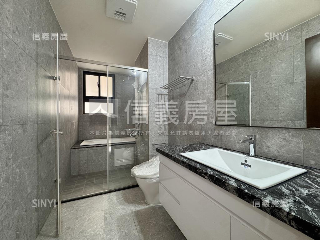 山湖觀庭院景觀宅房屋室內格局與周邊環境