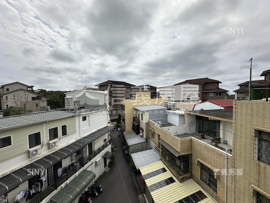 新竹高峰路稀有透天房屋室內格局與周邊環境