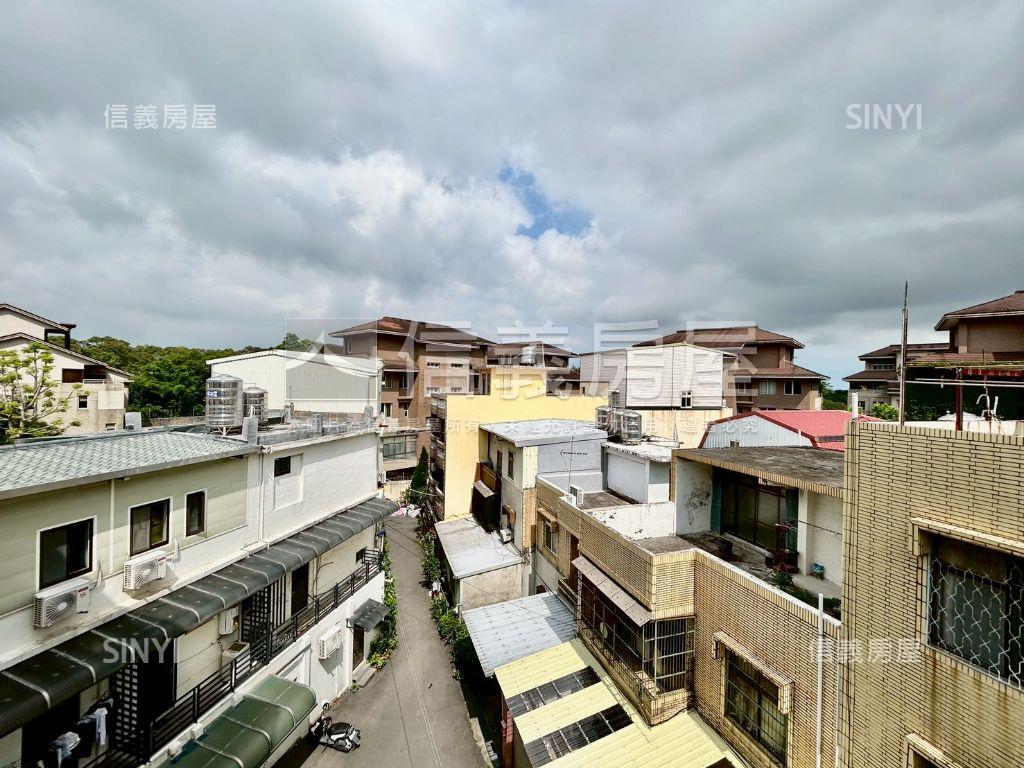 新竹高峰路稀有透天房屋室內格局與周邊環境