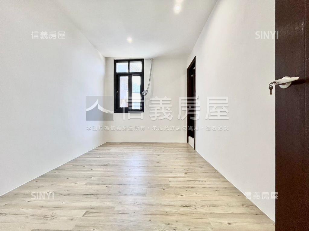 近好市多｜邊間整新三房房屋室內格局與周邊環境