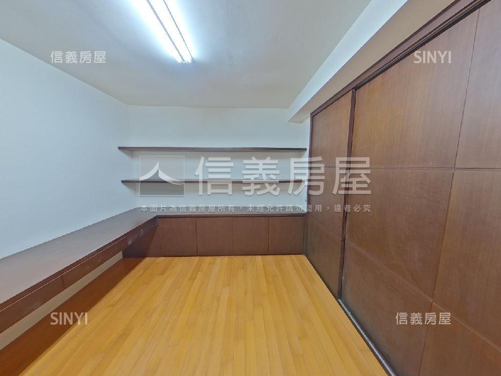 景華格局方正一樓房屋室內格局與周邊環境