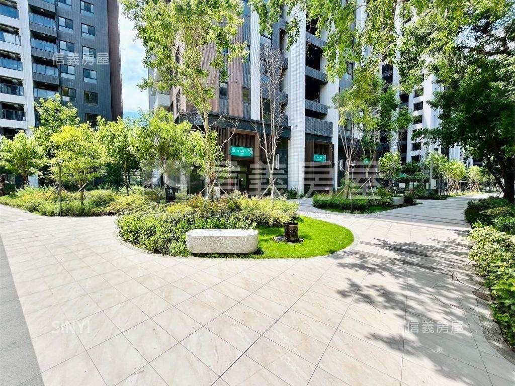 春福康波全新交屋黃金店面房屋室內格局與周邊環境