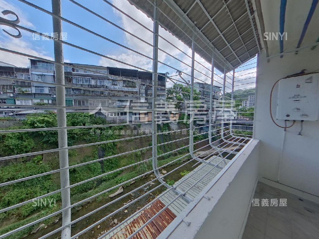 安康路邊間三面採光美寓房屋室內格局與周邊環境