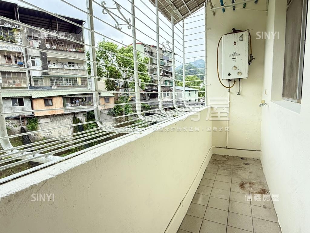 安康路邊間三面採光美寓房屋室內格局與周邊環境