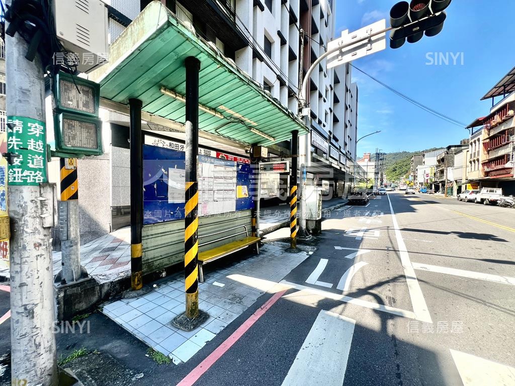 低總價視野寬敞靜巷美麗宅房屋室內格局與周邊環境