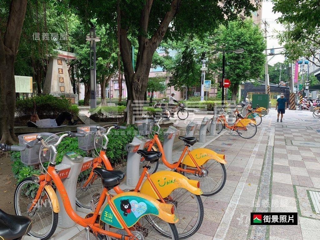 稀有民生公園旁學區２樓房屋室內格局與周邊環境