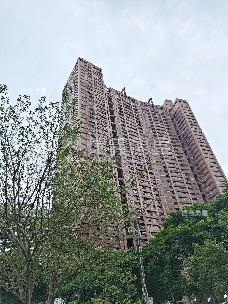 江山萬里美景遠眺台北兩房房屋室內格局與周邊環境