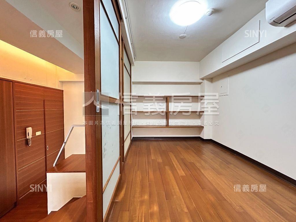 樓中樓２＋２大空間美屋房屋室內格局與周邊環境