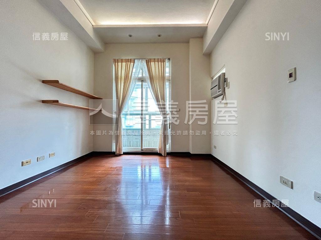 樓中樓２＋２大空間美屋房屋室內格局與周邊環境