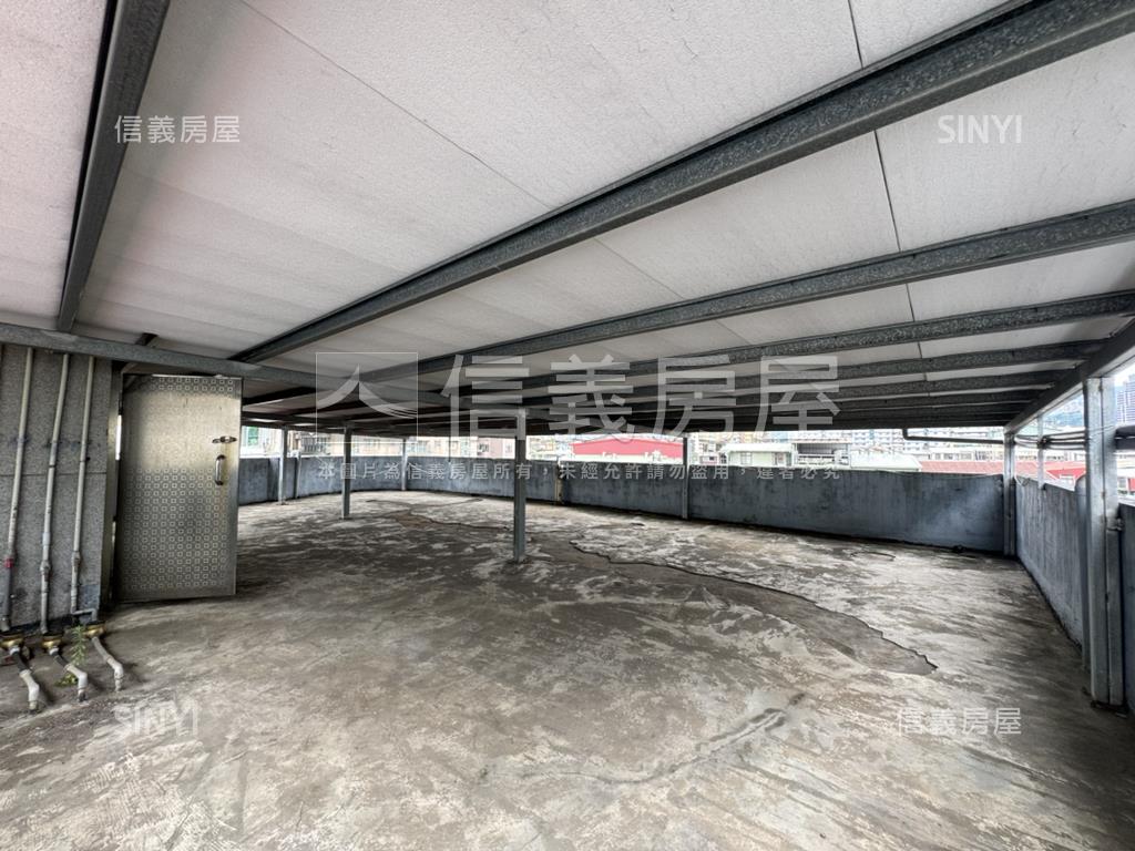新店三民路３字頭公寓房屋室內格局與周邊環境