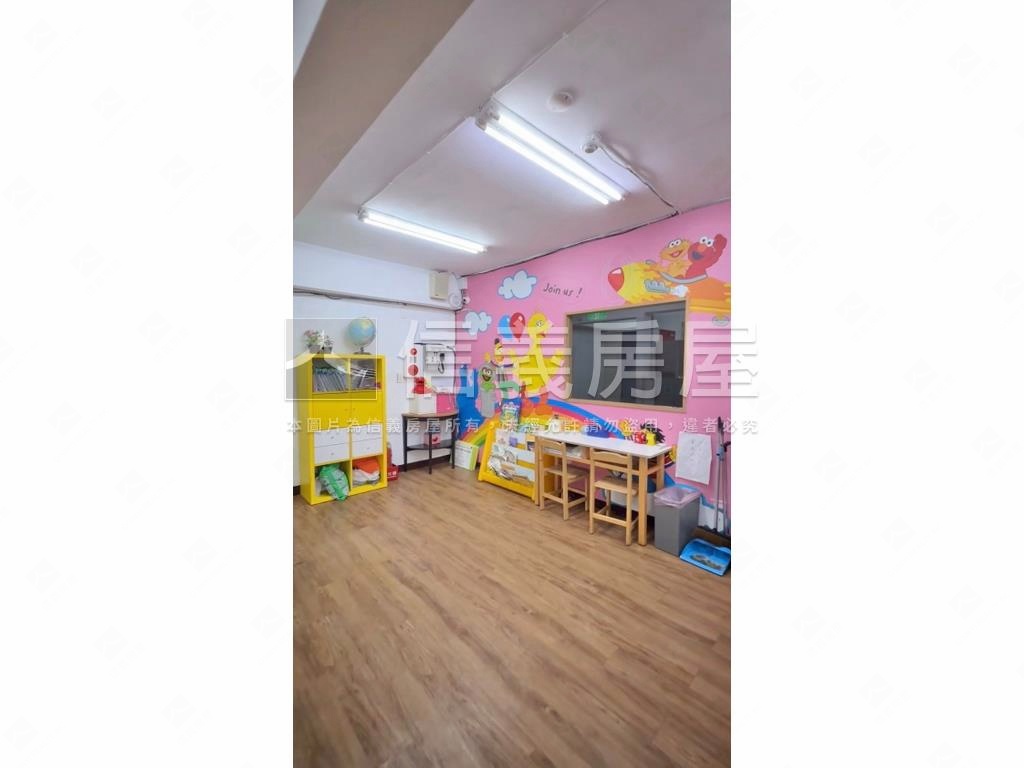 海山學區～電梯出售房屋室內格局與周邊環境