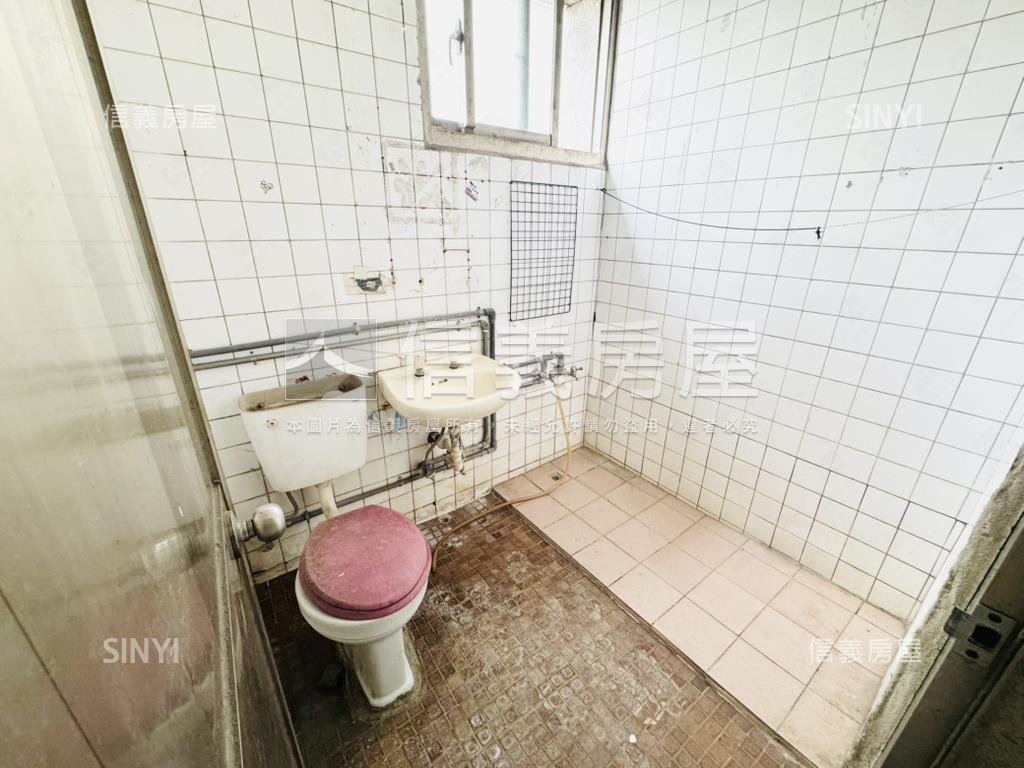 仁愛街低總價公寓房屋室內格局與周邊環境