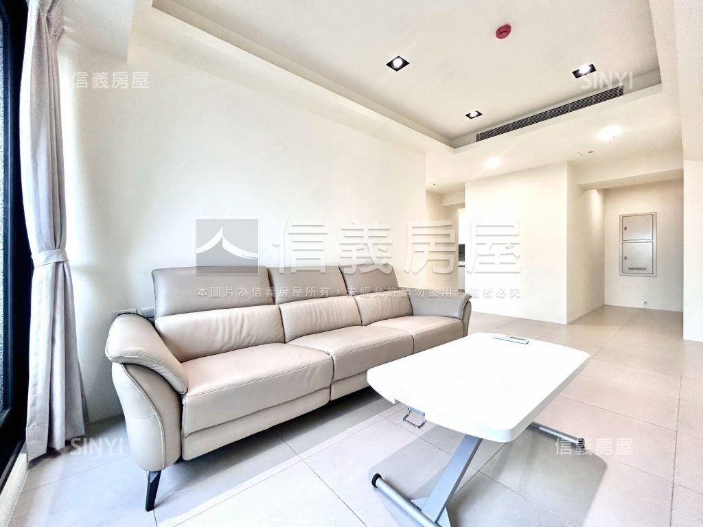 文心１號高樓大兩房車位房屋室內格局與周邊環境