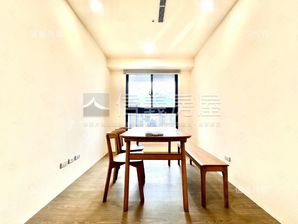 文心１號高樓大兩房車位房屋室內格局與周邊環境