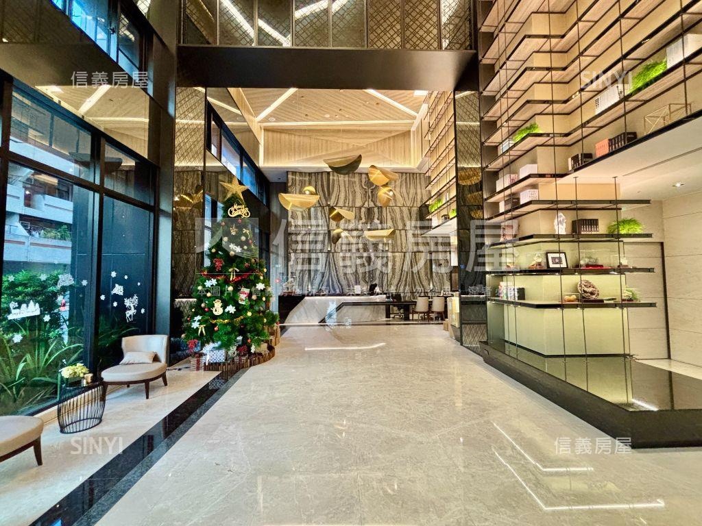 文心１號高樓大兩房車位房屋室內格局與周邊環境