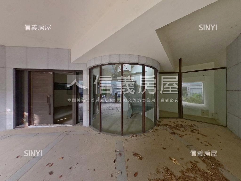 康橋庭院綠景電梯井豪墅房屋室內格局與周邊環境