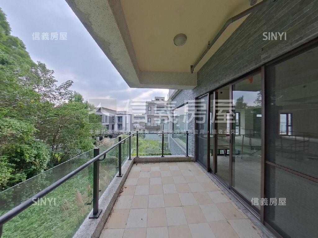 康橋庭院綠景電梯井豪墅房屋室內格局與周邊環境