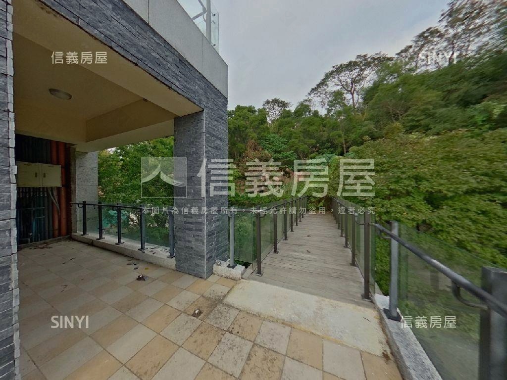 康橋庭院綠景電梯井豪墅房屋室內格局與周邊環境