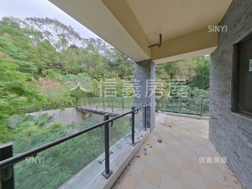 康橋庭院綠景電梯井豪墅房屋室內格局與周邊環境