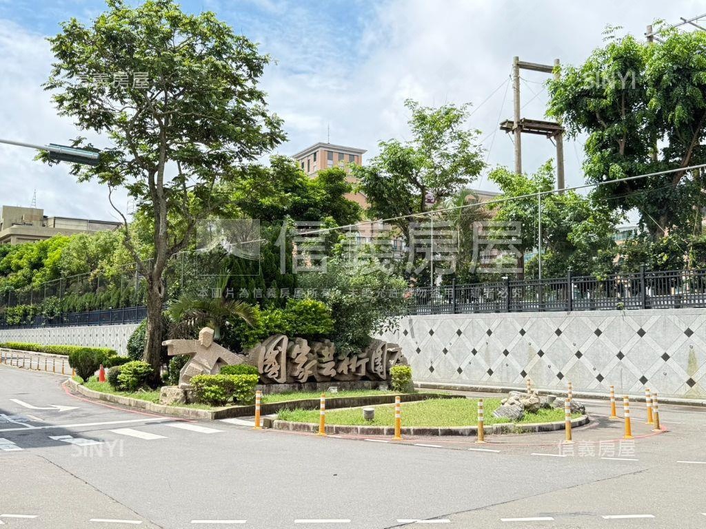 康橋庭院綠景電梯井豪墅房屋室內格局與周邊環境