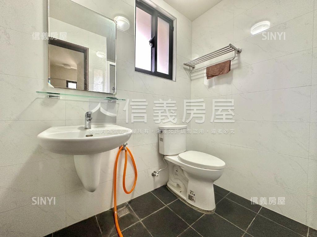 新和重劃區稀有透天房屋室內格局與周邊環境