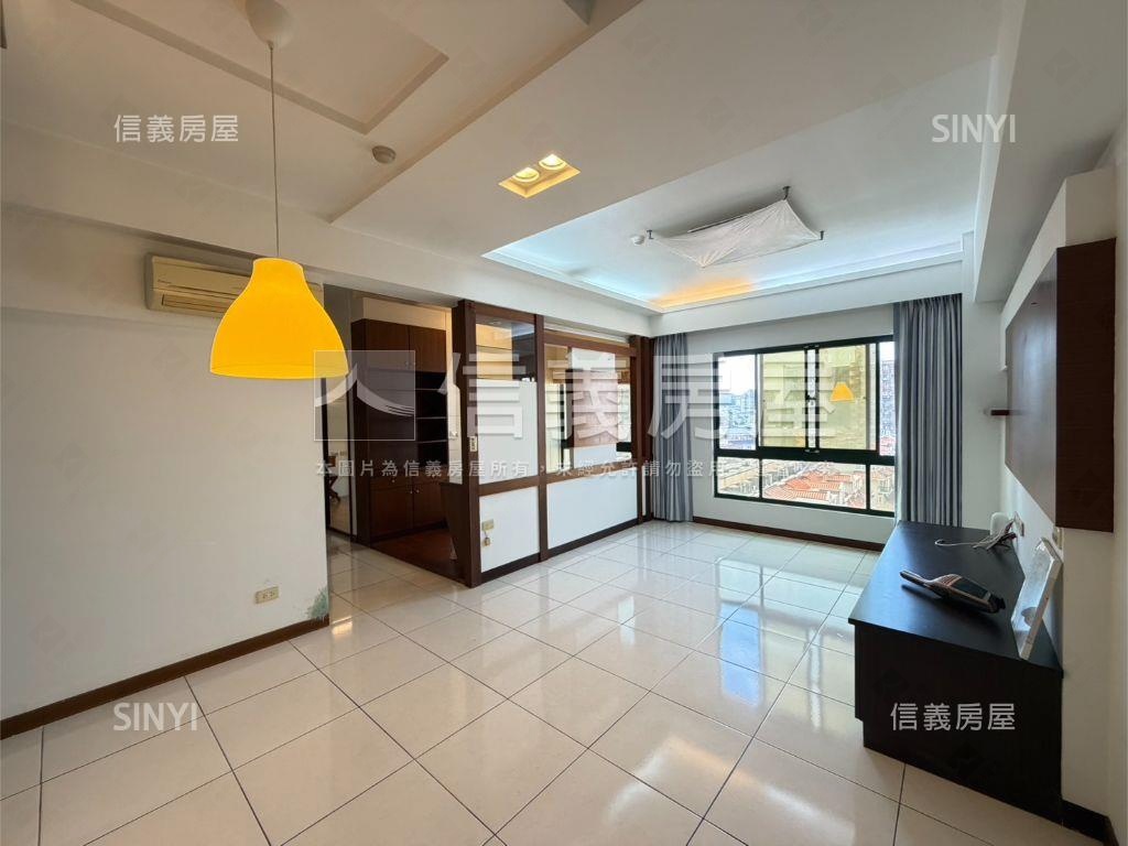 近藝文雙衛浴開窗２房１室房屋室內格局與周邊環境