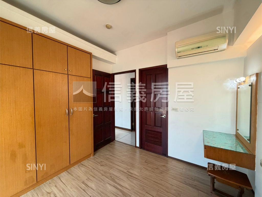 近藝文雙衛浴開窗２房１室房屋室內格局與周邊環境