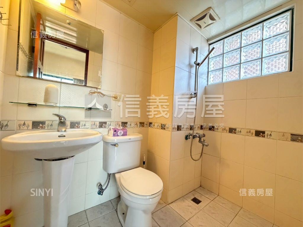 近藝文雙衛浴開窗２房１室房屋室內格局與周邊環境