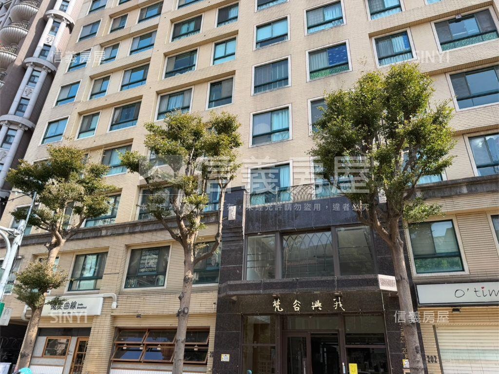 近藝文雙衛浴開窗２房１室房屋室內格局與周邊環境