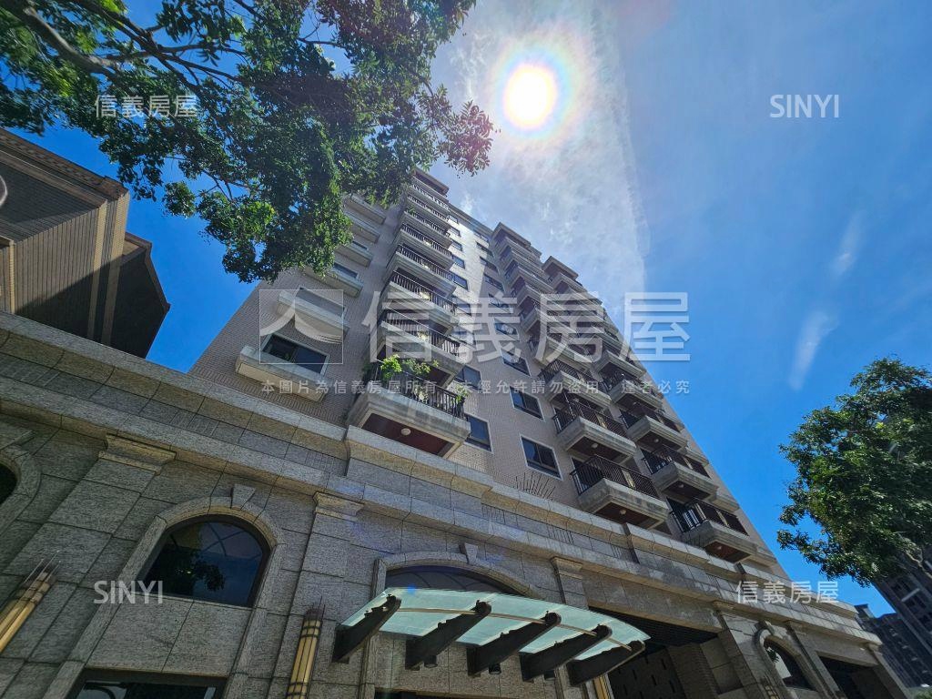 專任約★豪發帝景三房車位房屋室內格局與周邊環境
