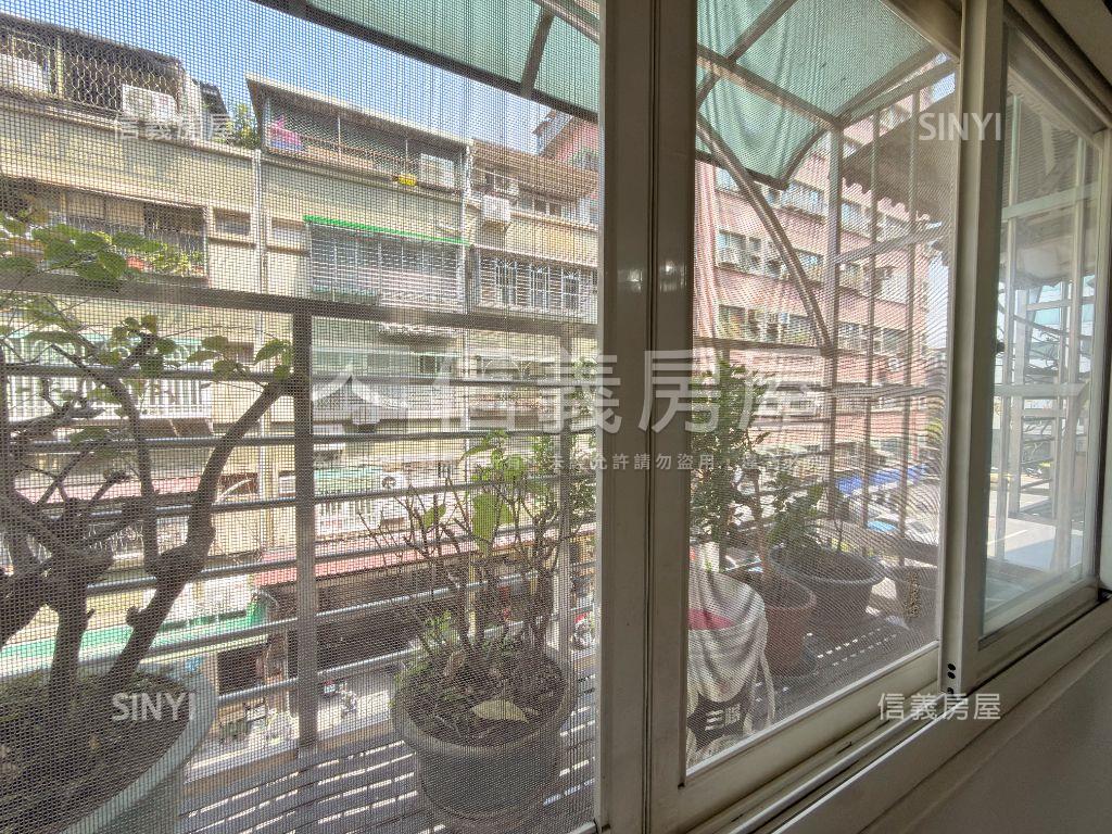 稀有重陽美寓三樓房屋室內格局與周邊環境