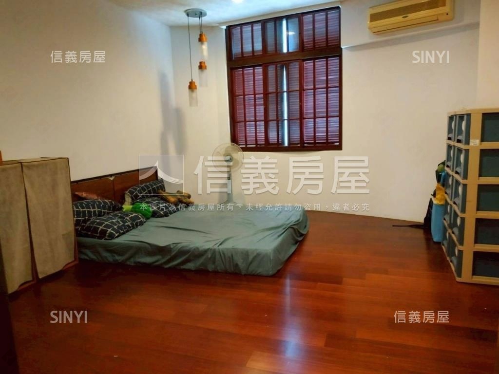 輕軌瑞隆大地坪角窗透店房屋室內格局與周邊環境