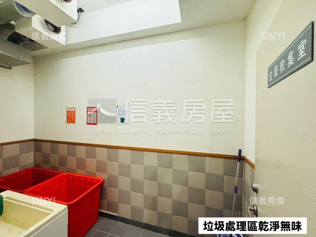 士林捷運電梯三房車位房屋室內格局與周邊環境