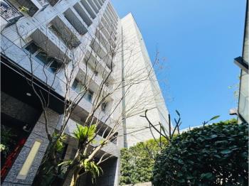 士林捷運電梯三房車位