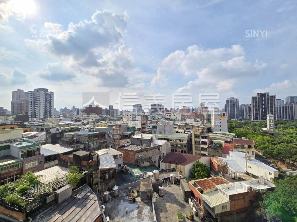 站前吉市景觀２＋１大車位房屋室內格局與周邊環境