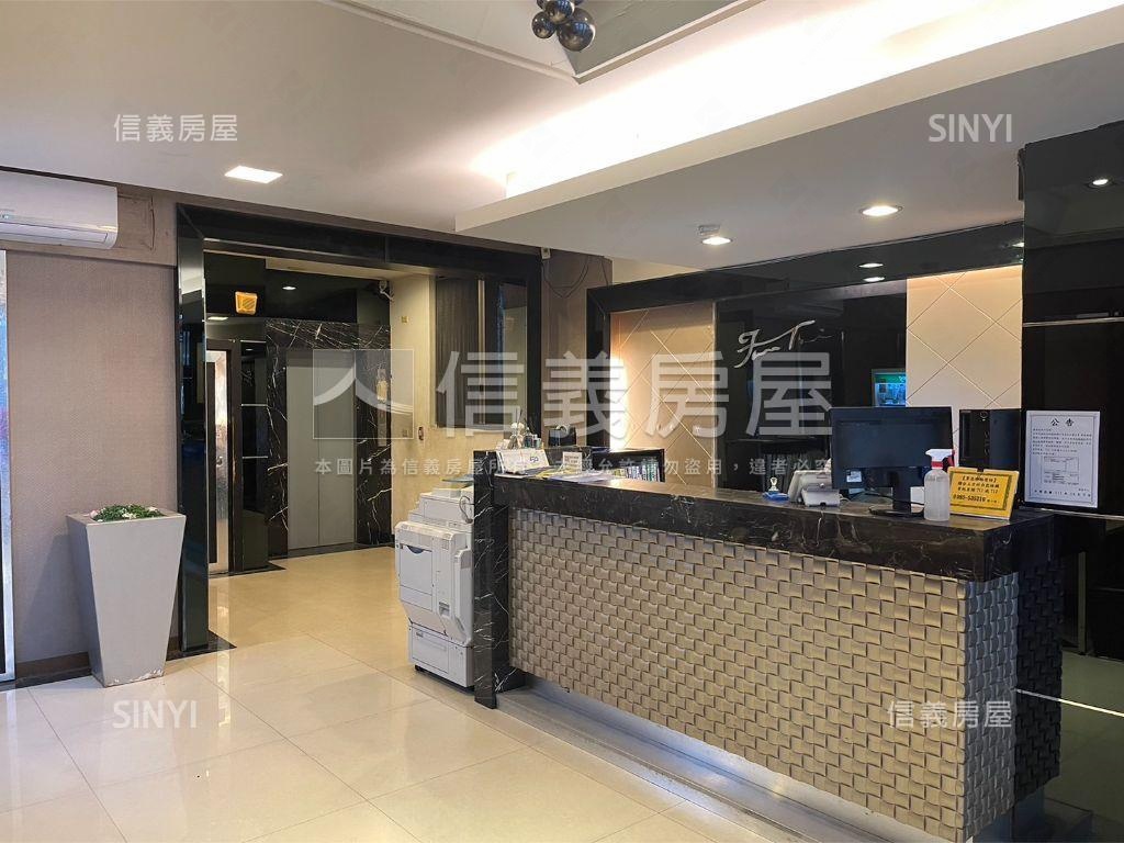 文藻菁英會館溫馨美套房房屋室內格局與周邊環境