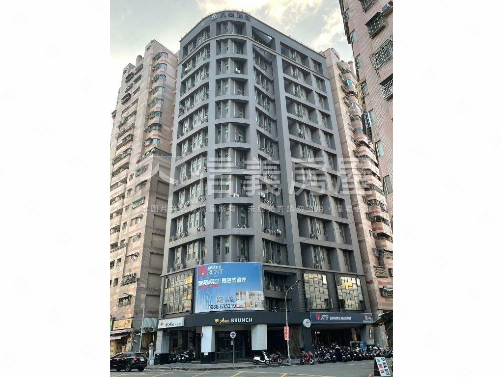 文藻菁英會館溫馨美套房房屋室內格局與周邊環境