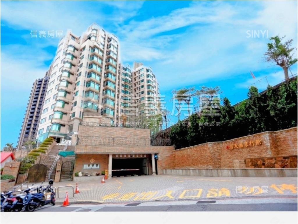 雲天高樓精緻裝潢湯屋車位房屋室內格局與周邊環境