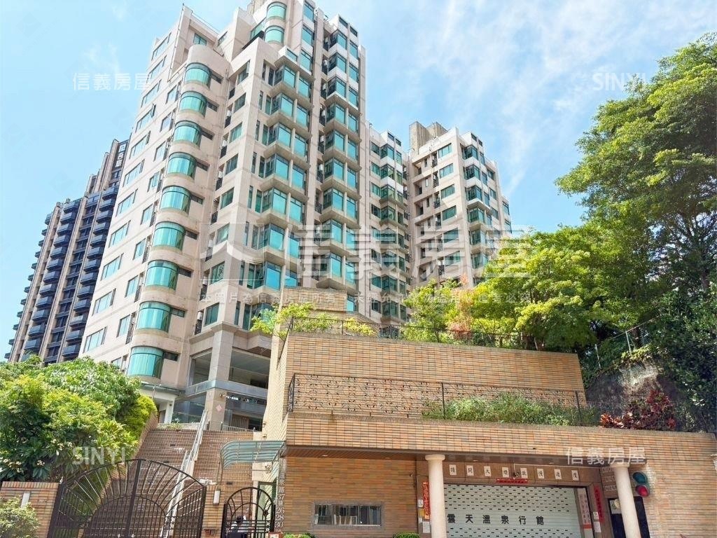 雲天高樓精緻裝潢湯屋車位房屋室內格局與周邊環境