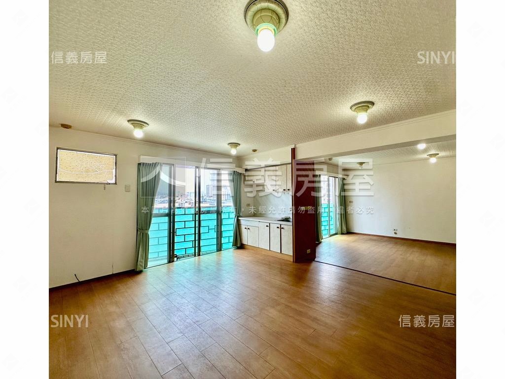 近輕軌成交希望宅房屋室內格局與周邊環境