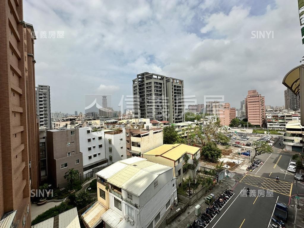 近輕軌成交希望宅房屋室內格局與周邊環境