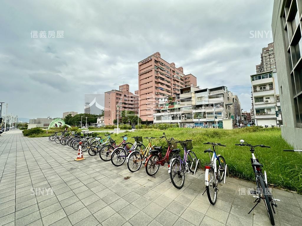 近輕軌成交希望宅房屋室內格局與周邊環境