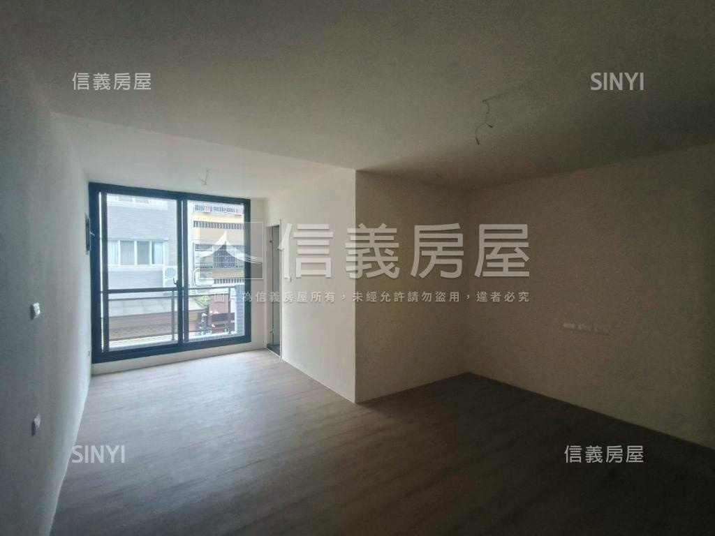 北屯重新整理別墅房屋室內格局與周邊環境
