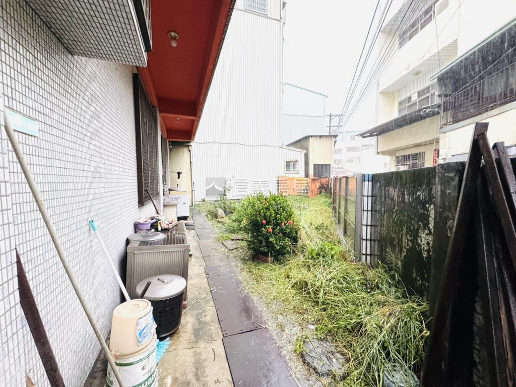 近太平國小傳家大地坪透天房屋室內格局與周邊環境
