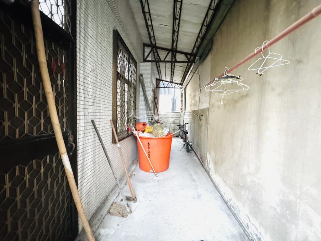 近太平國小傳家大地坪透天房屋室內格局與周邊環境