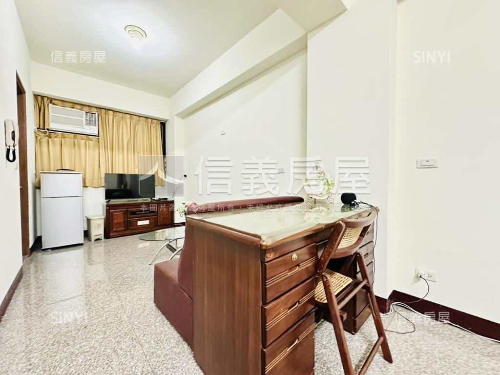 大里二期近興大角間透店房屋室內格局與周邊環境