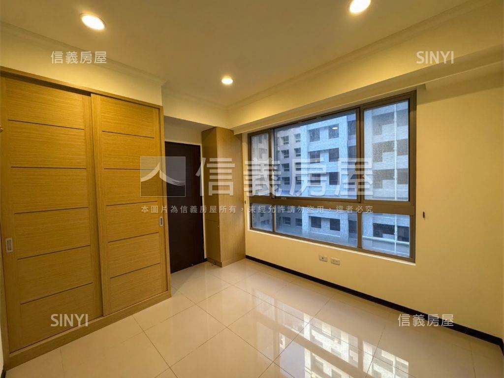 天琴三房只要１１３８萬房屋室內格局與周邊環境